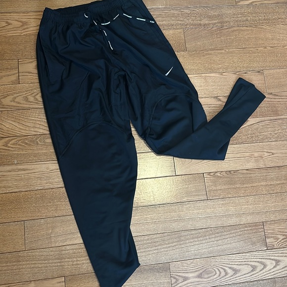 Nike men’s dry fit pants Medium black - Picture 5 of 9